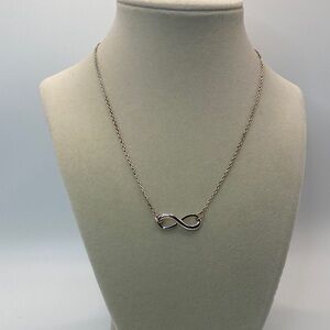 Vintage Avon Silver Tone Infinity Necklace